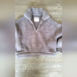 Hollister Cropped Pullover Sweater Size S